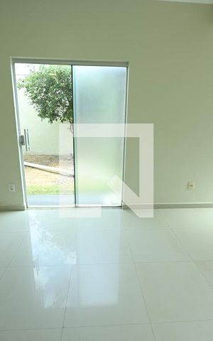 Casa de condomínio para alugar com 90m², 3 quartos e 1 vaga Casa de condomínio para alugar com 90m², 3 quartos e 1 vagaSala