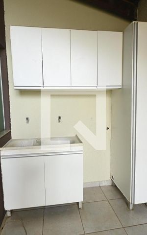 Casa de condomínio para alugar com 90m², 3 quartos e 1 vaga Casa de condomínio para alugar com 90m², 3 quartos e 1 vagaÁrea de Serviço