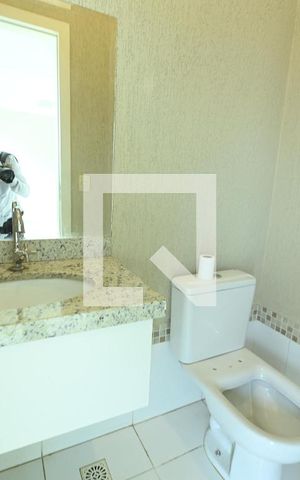 Casa de condomínio para alugar com 90m², 3 quartos e 1 vaga Casa de condomínio para alugar com 90m², 3 quartos e 1 vagaLavabo
