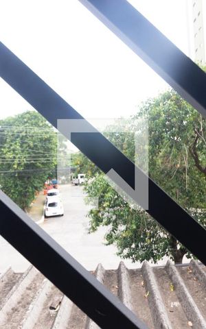 Casa à venda com 185m², 3 quartos e 2 vagas Casa à venda com 185m², 3 quartos e 2 vagasVista
