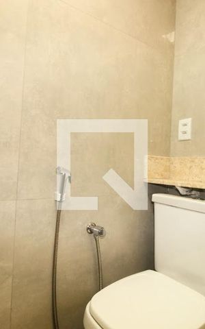 Apartamento para alugar com 18m², 1 quarto e sem vagaBanheiro 