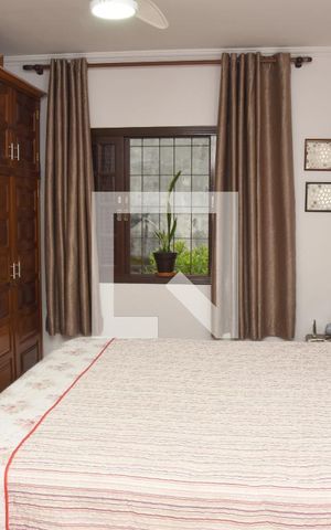 Casa à venda com 127m², 3 quartos e 2 vagasQuarto 2 - Suíte
