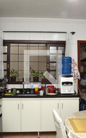Casa à venda com 127m², 3 quartos e 2 vagasCozinha