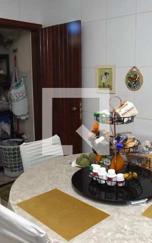 Casa à venda com 127m², 3 quartos e 2 vagasCozinha
