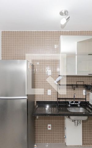 Studio à venda com 33m², 1 quarto e 1 vaga Studio à venda com 33m², 1 quarto e 1 vagaCozinha