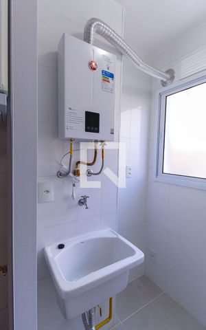 Apartamento para alugar com 45m², 2 quartos e sem vaga Apartamento para alugar com 45m², 2 quartos e sem vagaÁrea de Serviço