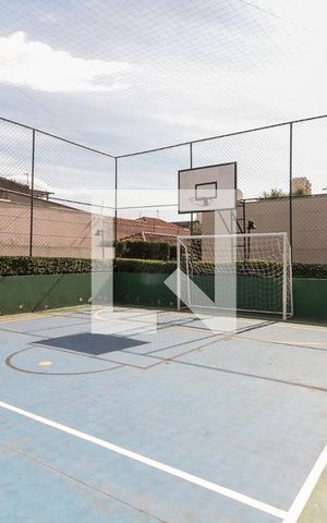 Apartamento à venda com 161m², 4 quartos e 4 vagas Apartamento à venda com 161m², 4 quartos e 4 vagasCondomínio - Quadra