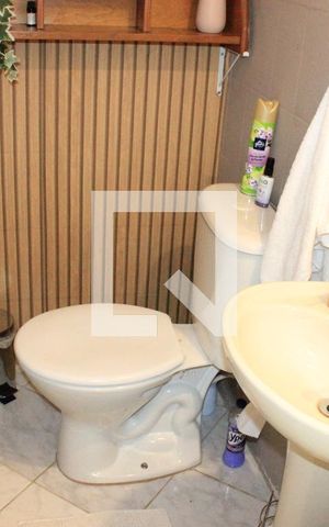 Casa à venda com 69m², 2 quartos e 1 vagaLavabo