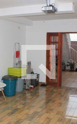 Casa à venda com 69m², 2 quartos e 1 vagaSalão de Festas 