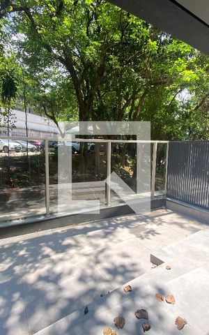 Studio para alugar com 28m², 1 quarto e sem vaga Studio para alugar com 28m², 1 quarto e sem vagaSacada