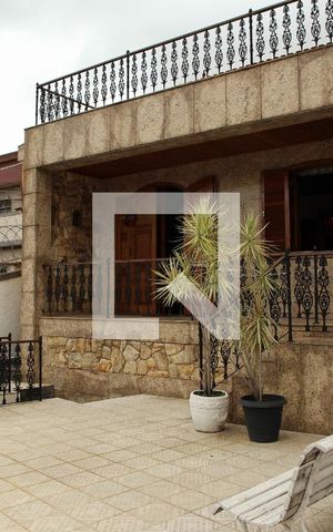 Casa à venda com 500m², 3 quartos e 3 vagasVaranda da Frente