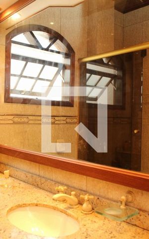 Casa à venda com 500m², 3 quartos e 3 vagasBanheiro