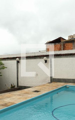Casa à venda com 500m², 3 quartos e 3 vagasQuintal/Piscina