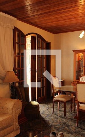 Casa à venda com 500m², 3 quartos e 3 vagasSala
