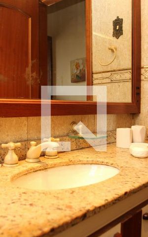 Casa à venda com 500m², 3 quartos e 3 vagasBanheiro