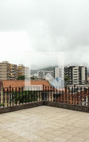 Casa à venda com 500m², 3 quartos e 3 vagasTerraço