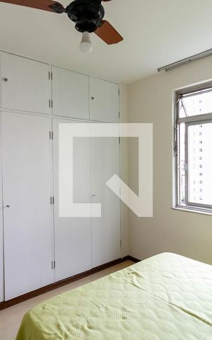 Apartamento à venda com 395m², 5 quartos e 2 vagas Apartamento à venda com 395m², 5 quartos e 2 vagasQuarto 5
