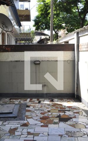 Apartamento para alugar com 55m², 2 quartos e sem vagaÁrea externa