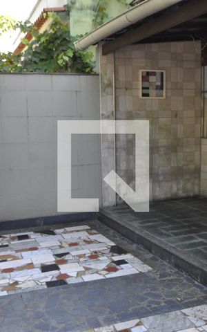 Apartamento para alugar com 55m², 2 quartos e sem vagaÁrea externa