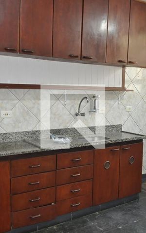 Apartamento para alugar com 55m², 2 quartos e sem vagaCozinha