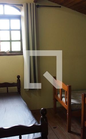 Casa à venda com 980m², 3 quartos e 8 vagasMezanino