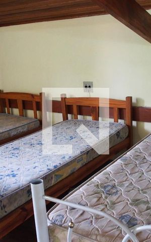 Casa à venda com 980m², 3 quartos e 8 vagasMezanino
