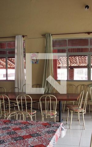 Casa à venda com 980m², 3 quartos e 8 vagassala