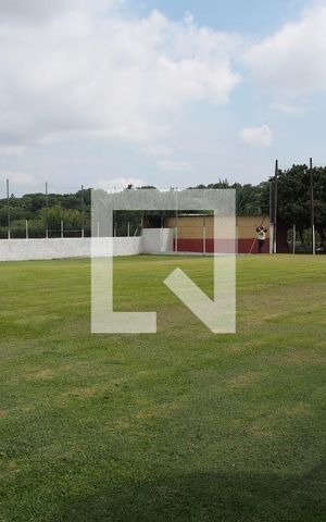 Casa à venda com 980m², 3 quartos e 8 vagasÁrea externa