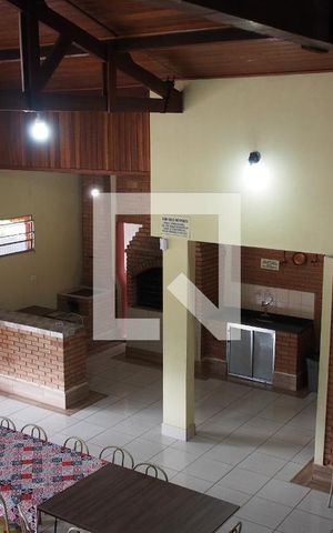 Casa à venda com 980m², 3 quartos e 8 vagasSala
