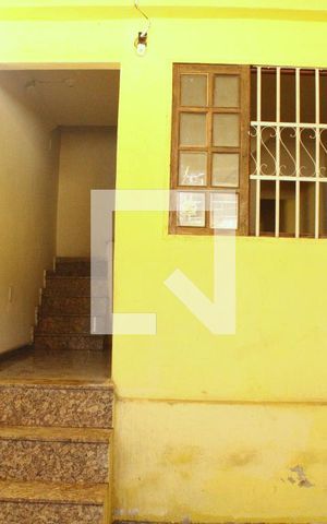 Casa para alugar com 55m², 2 quartos e sem vagaEntrada
