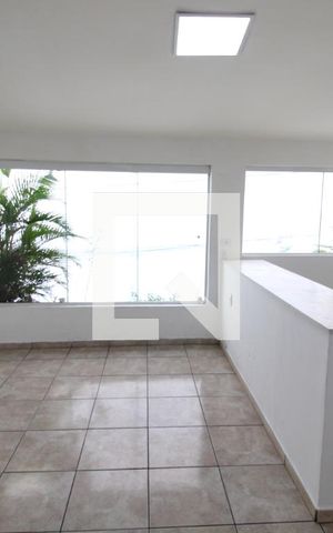 Casa à venda com 250m², 6 quartos e 3 vagasSala integrada com cozinha