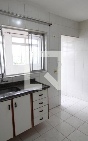 Casa à venda com 250m², 6 quartos e 3 vagasCozinha