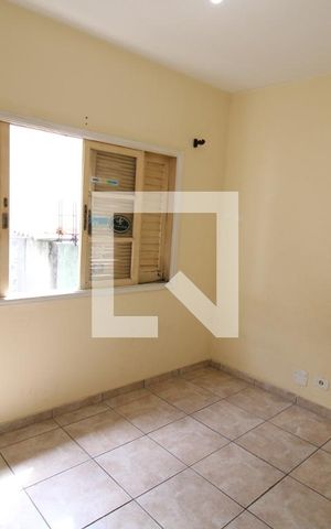 Casa à venda com 250m², 6 quartos e 3 vagasQuarto 2