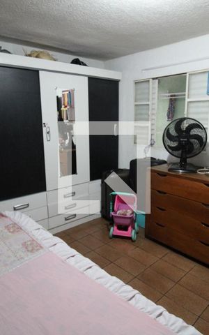 Casa à venda com 250m², 6 quartos e 3 vagasQuarto 6