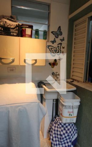 Casa à venda com 250m², 6 quartos e 3 vagasÁrea de Serviço 3