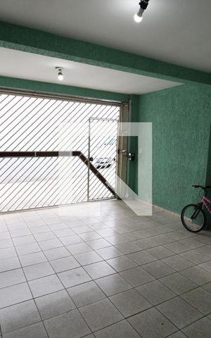 Casa à venda com 250m², 6 quartos e 3 vagasGaragem