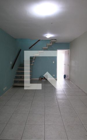 Casa à venda com 250m², 6 quartos e 3 vagasSala