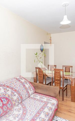 Apartamento à venda com 90m², 3 quartos e 1 vaga Apartamento à venda com 90m², 3 quartos e 1 vagaSala