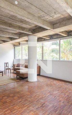 Apartamento para alugar com 170m², 3 quartos e 1 vagaSala