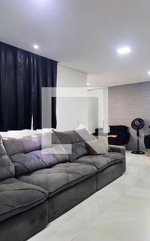 Apartamento à venda com 129m², 2 quartos e 2 vagasSala