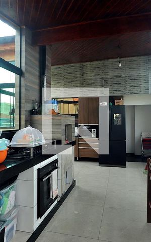 Apartamento à venda com 129m², 2 quartos e 2 vagasCozinha