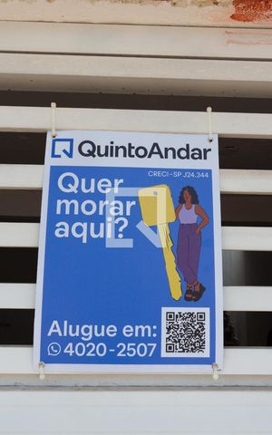 Casa à venda com 120m², 3 quartos e 2 vagas Casa à venda com 120m², 3 quartos e 2 vagasPlaquinha