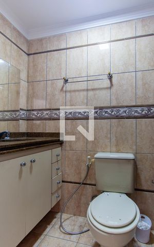 Apartamento à venda com 92m², 3 quartos e 2 vagas Apartamento à venda com 92m², 3 quartos e 2 vagasBanheiro 2