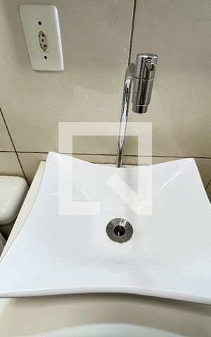 Apartamento à venda com 52m², 2 quartos e 1 vagaBanheiro 