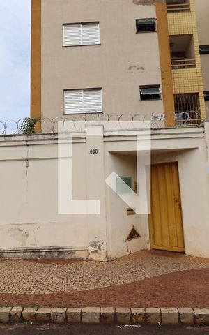 Apartamento para alugar com 58m², 2 quartos e 1 vagaFachada