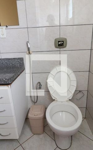 Apartamento para alugar com 58m², 2 quartos e 1 vagaBanheiro Social