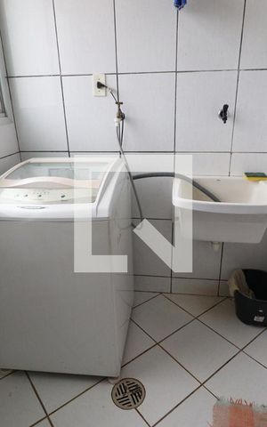 Apartamento para alugar com 58m², 2 quartos e 1 vagaÁrea de Serviço