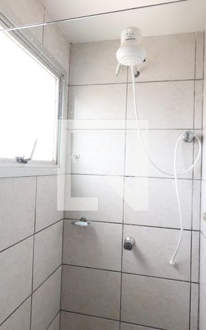 Apartamento para alugar com 58m², 2 quartos e 1 vagaBanheiro Social