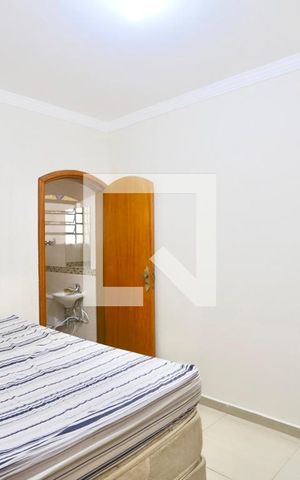 Casa para alugar com 364m², 4 quartos e 6 vagas Casa para alugar com 364m², 4 quartos e 6 vagasQuarto 1