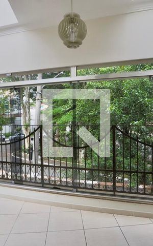Casa para alugar com 364m², 4 quartos e 6 vagas Casa para alugar com 364m², 4 quartos e 6 vagasVaranda Hall